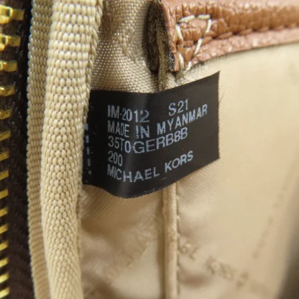 Michael Kors Pre-owned Plastic backpacks Brown Dames