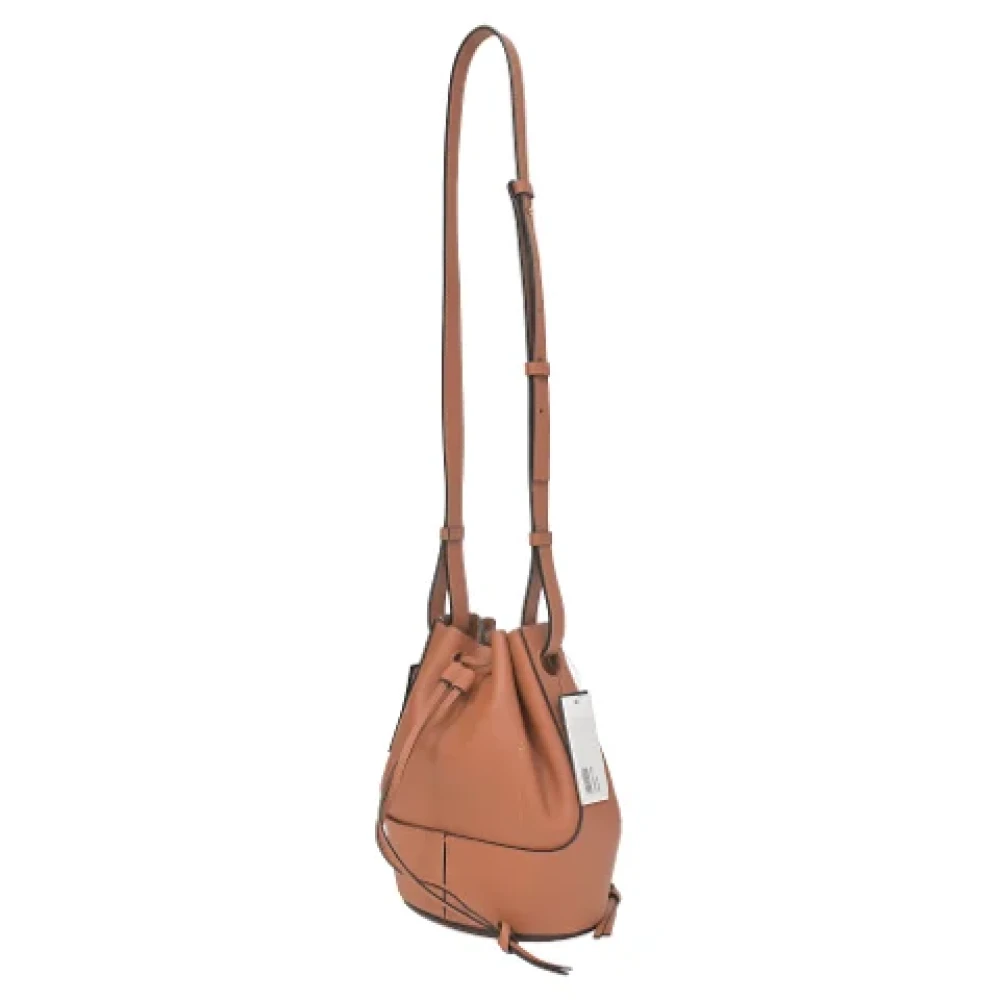 Loewe Pre-owned Leather shoulder-bags Brown Dames