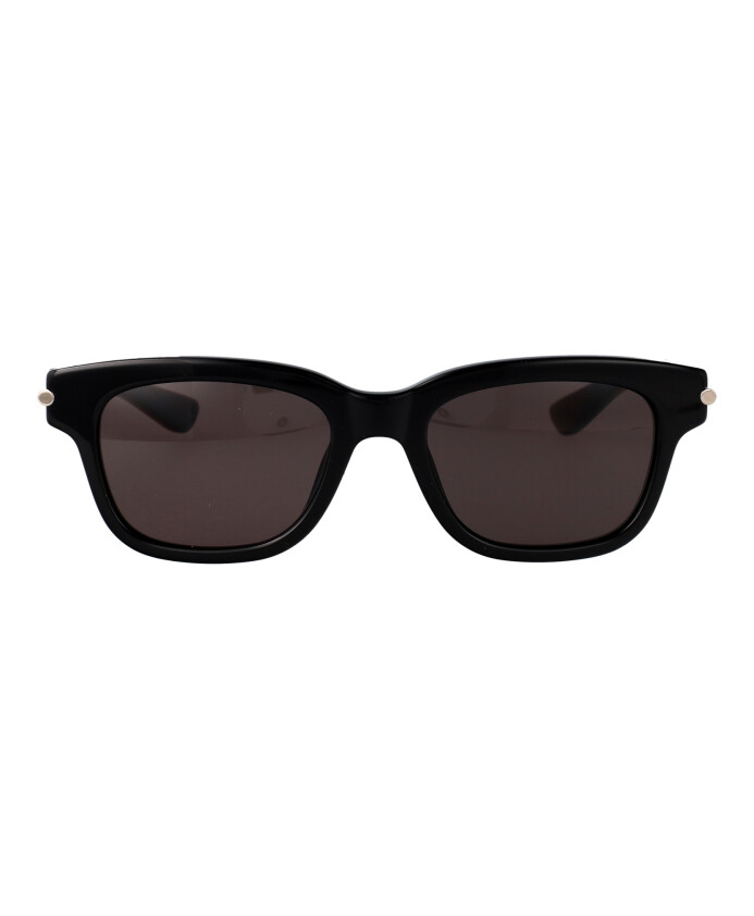 stylish-sunglasses-for-fashionable-look