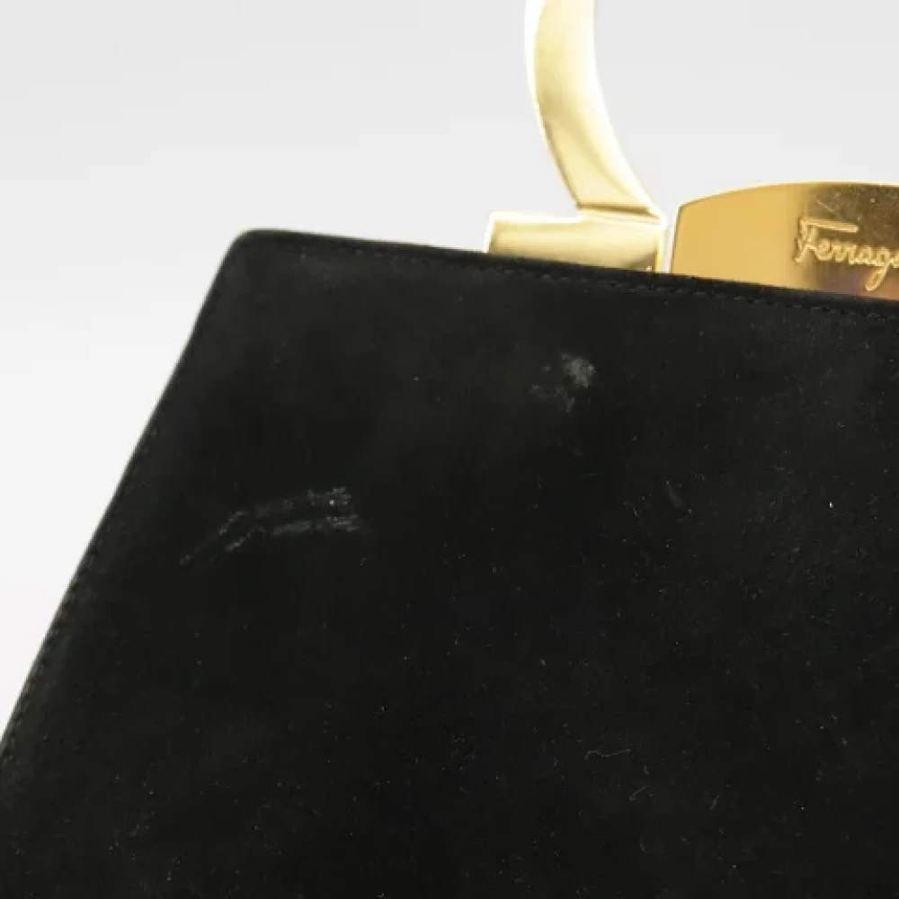 Salvatore Ferragamo Pre-owned Suede handbags Black Dames