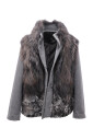 manteau-gris-en-fourrure-avec-applications