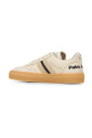 baskets-blanches-pour-un-look-elegant