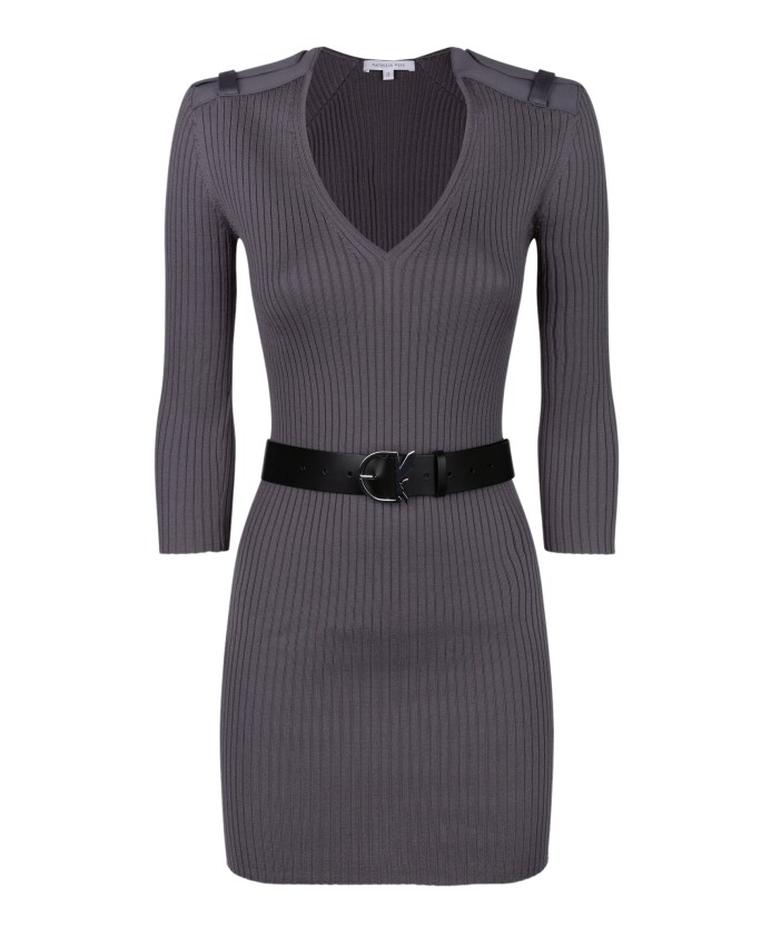 robe-gris-cotelee-a-col-en-v