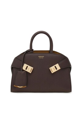 grained-lambskin-brown-handbag-ring-fastening