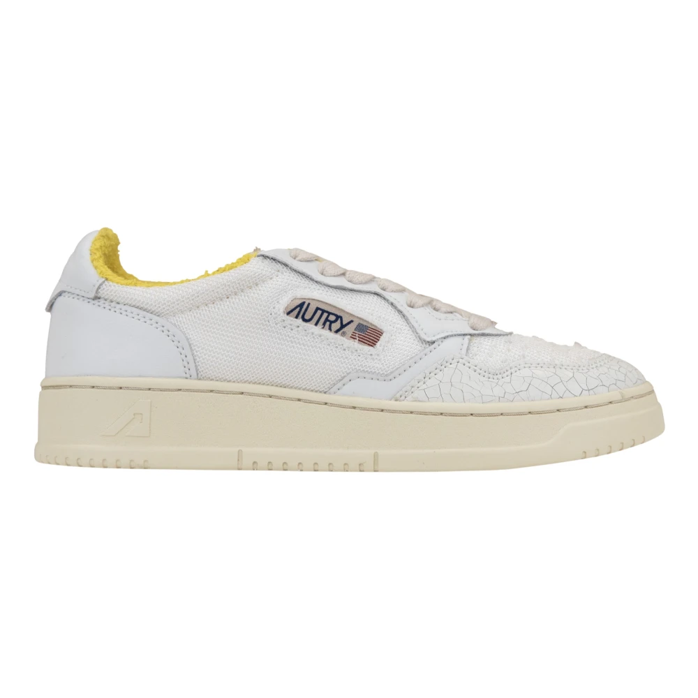 Autry - Shoes > Sneakers - White - Autry - Modalova