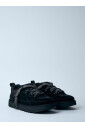 baskets-en-daim-a-lacets