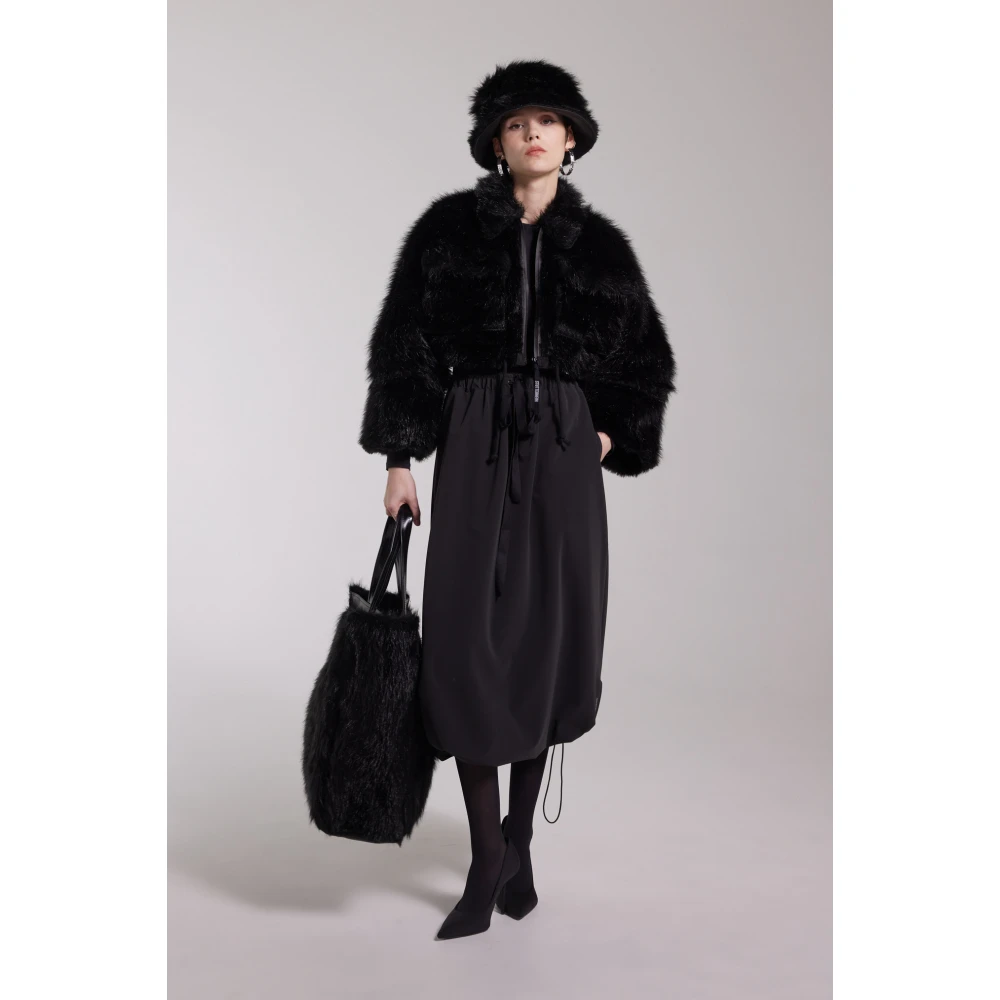 Stutterheim Zwarte Faux Fur Korte Jas Black Dames