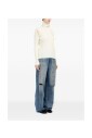 pull-a-col-roule-blanc-avec-details-decoupes