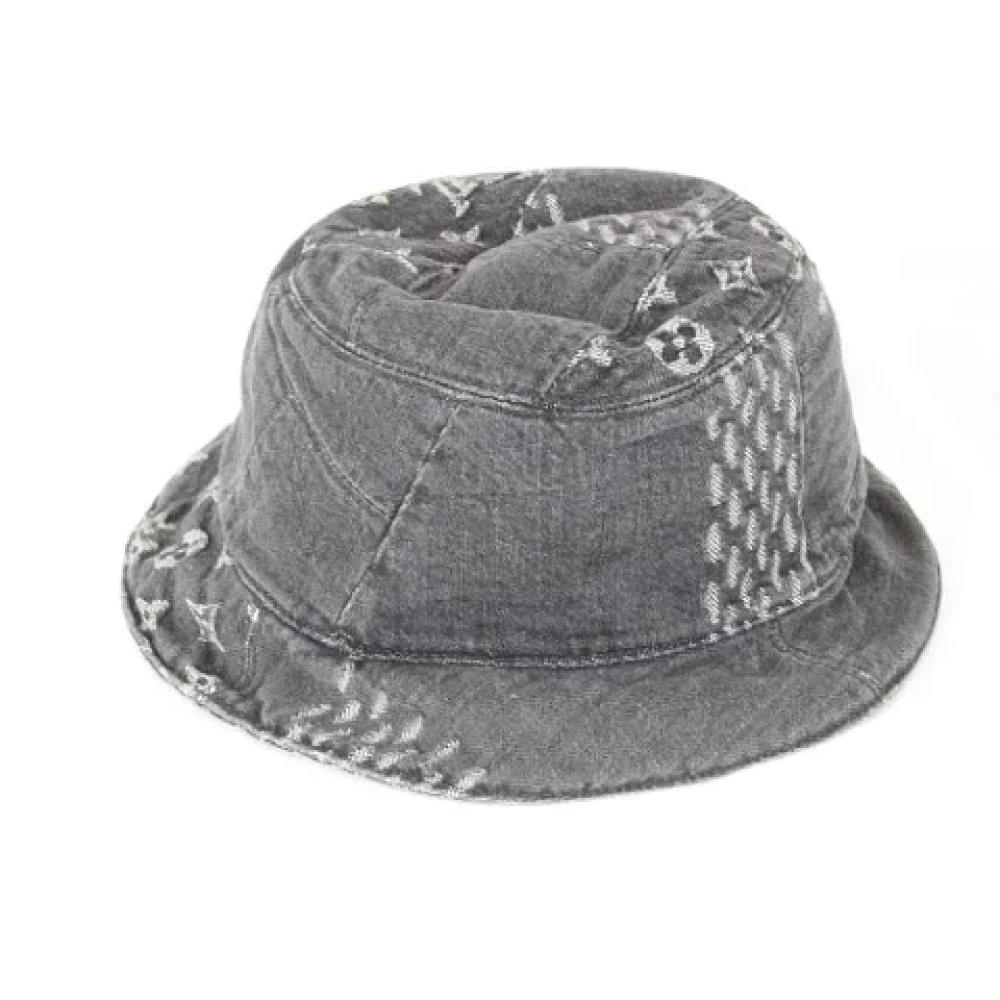 Louis Vuitton Vintage Pre-owned Cotton hats Gray Dames