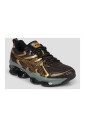 kinetic-sneakers-met-scutoid-gel-tussenzool