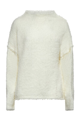 round-neck-knitwear
