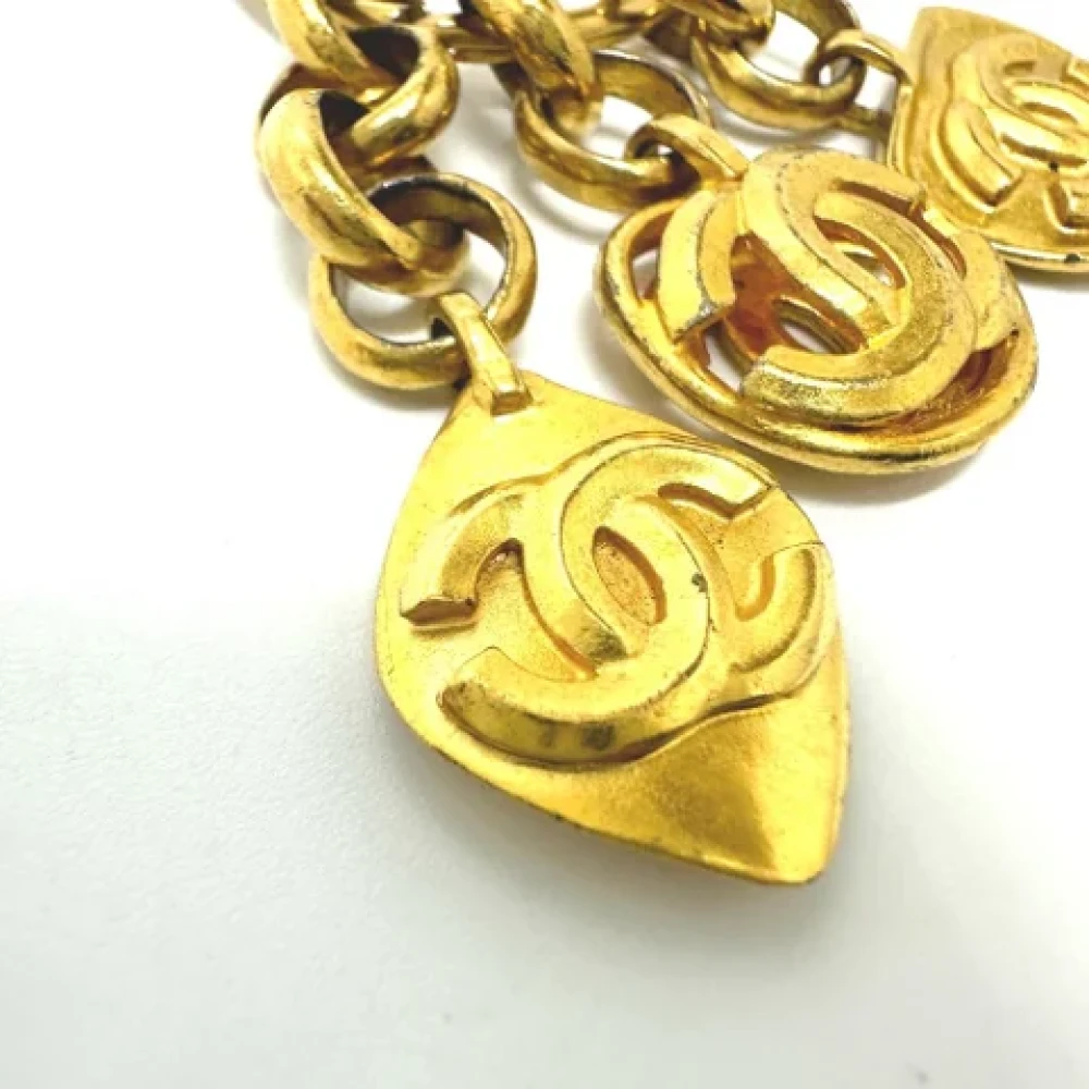 Chanel Vintage Pre-owned Metal key-holders Yellow Dames