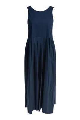 blue-dress-elegant-comfortable-stylish-versatile