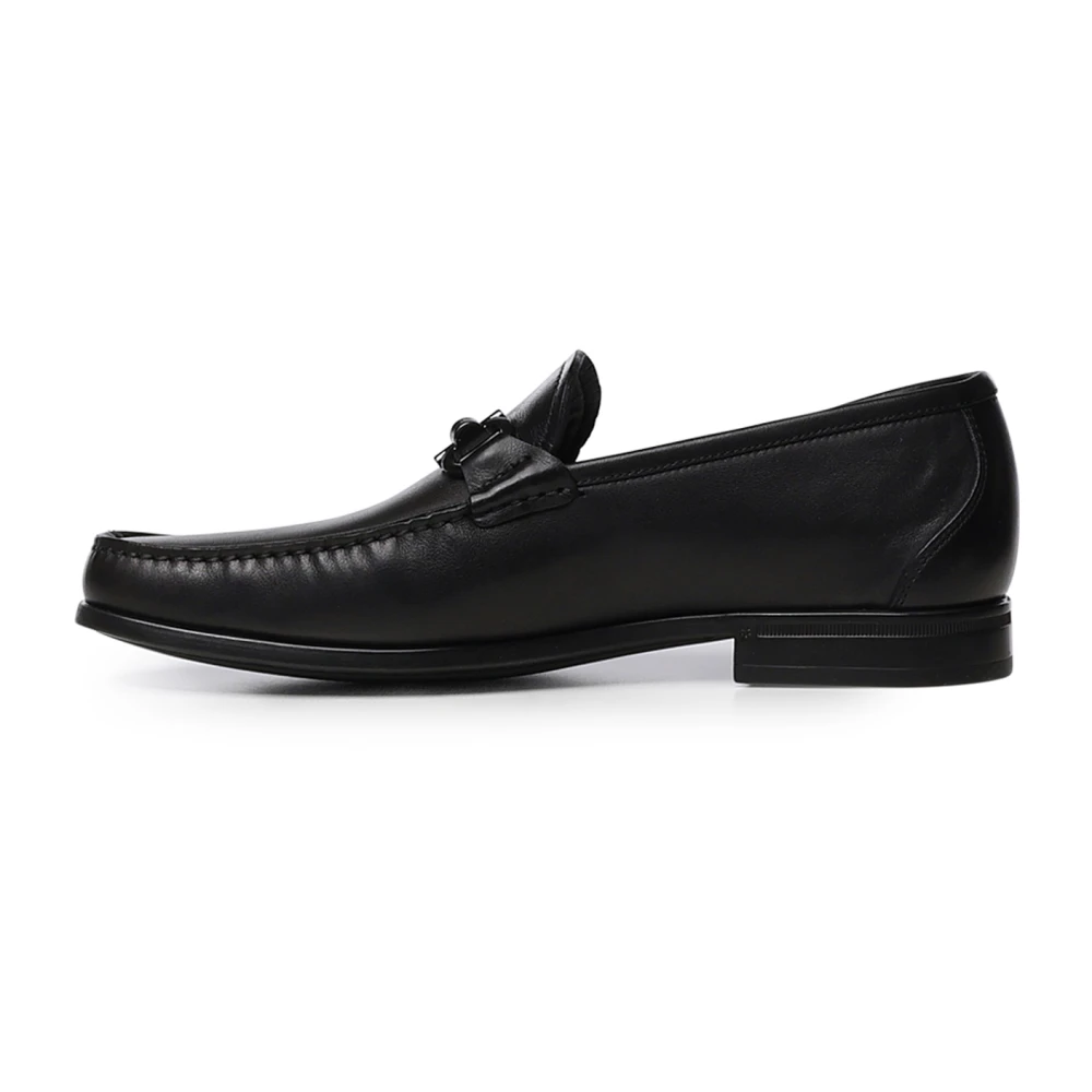 Ferragamo Gancini Versiering Loafers