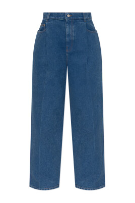 jeans-with-logo