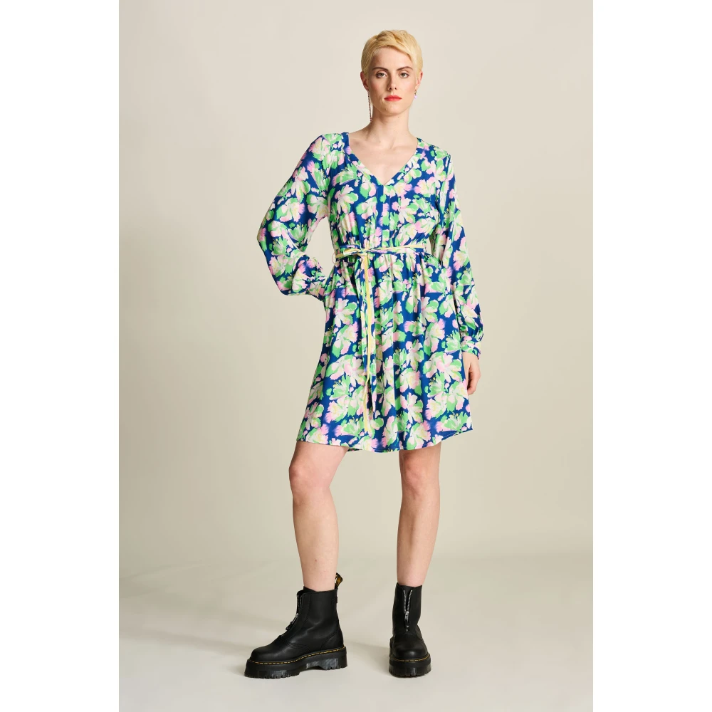 Pom Amsterdam Blauw Multi Kleur Lelie Jurk Multicolor Dames