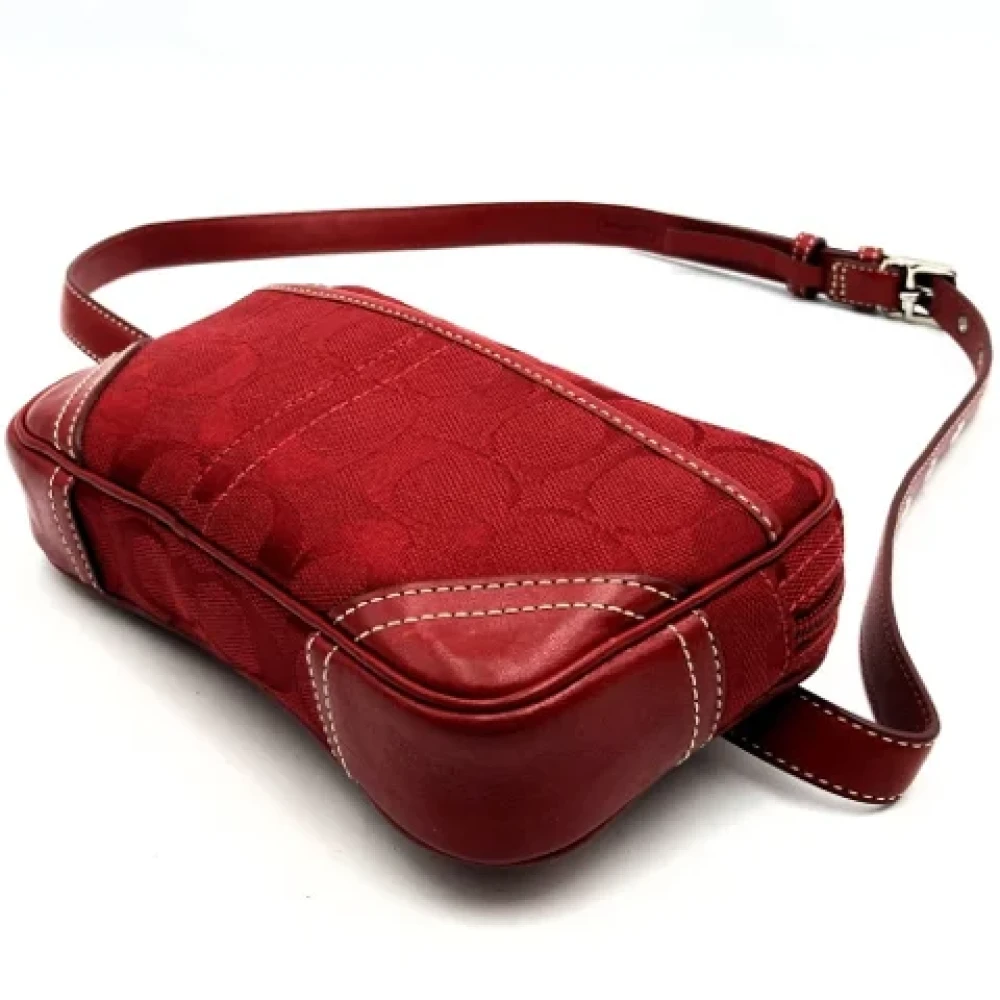 Coach Pre-owned Canvas crossbody-bags Red Dames