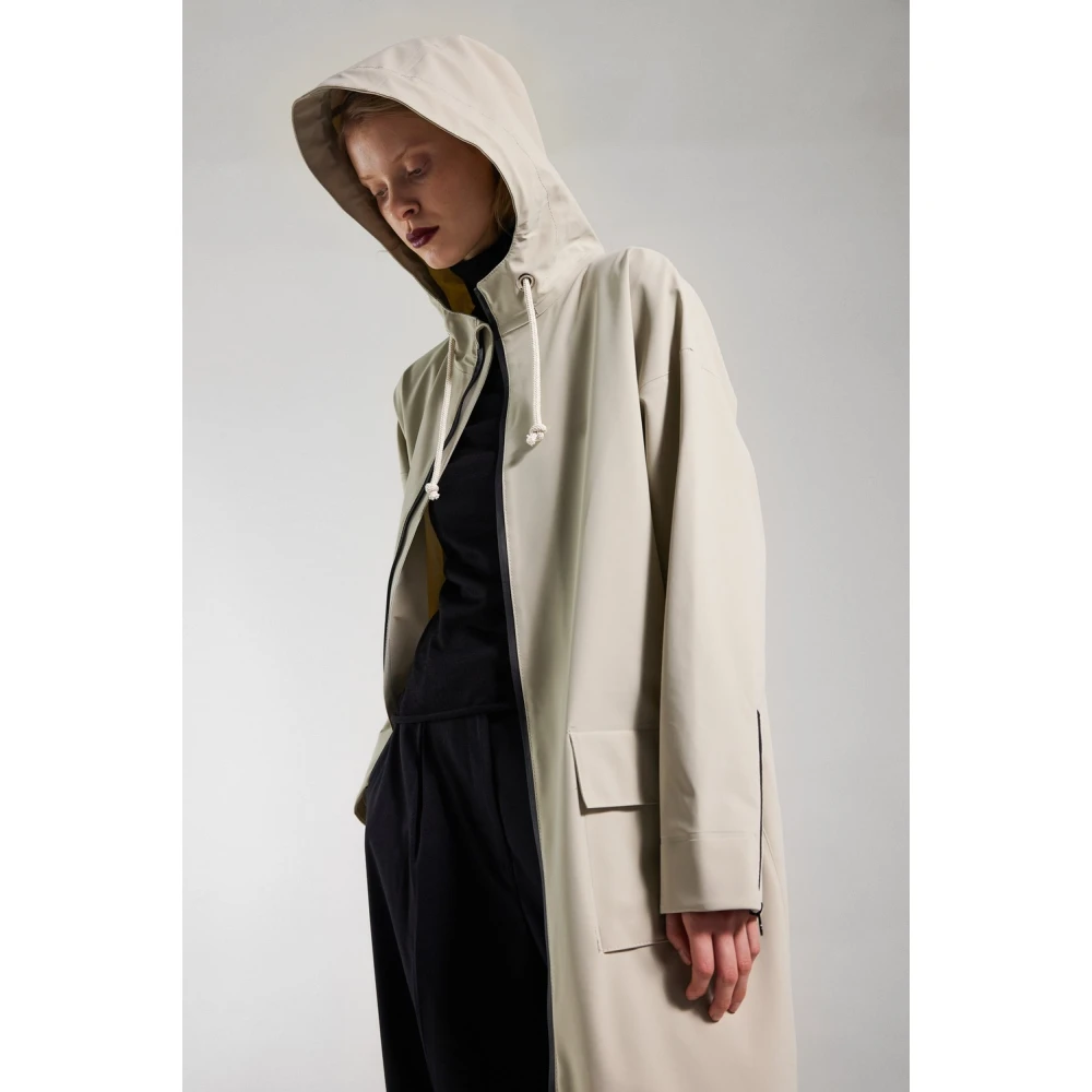 Stutterheim Mat Lang Regenjas met Aqua Guard Rits Beige Dames