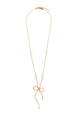 elegant-gold-pendant-necklace-jewelry