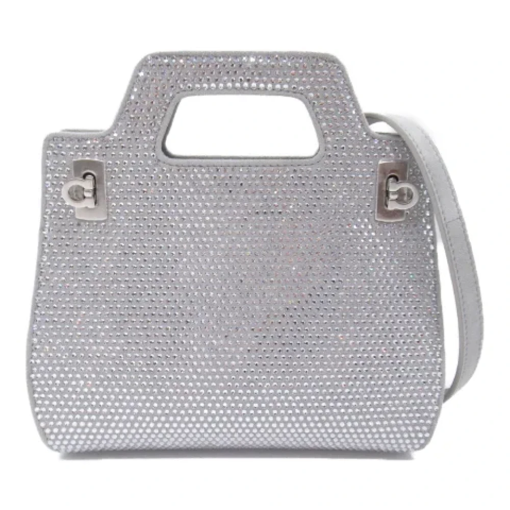 Salvatore Ferragamo Pre-owned Fabric handbags Gray Dames