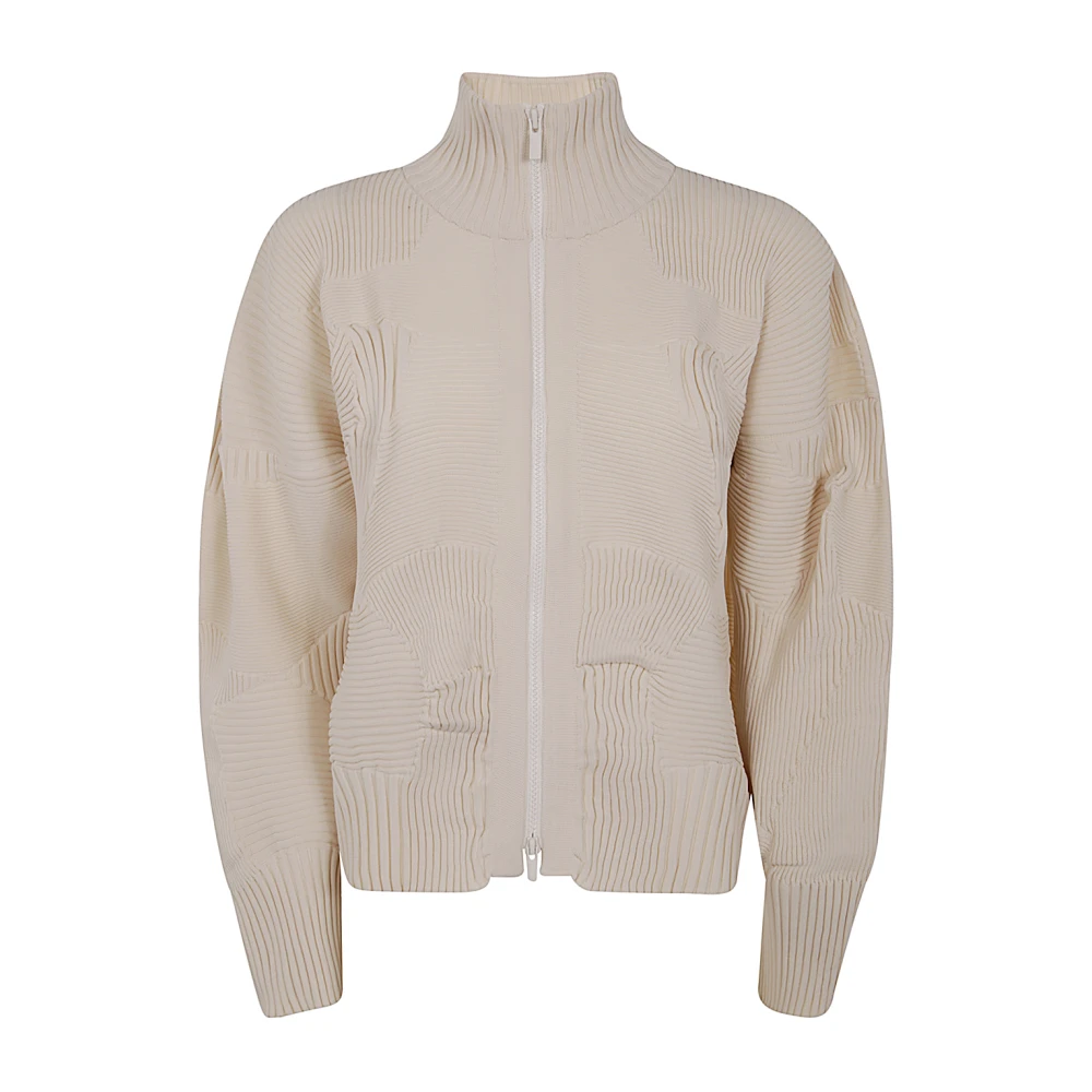 Issey Miyake Stijlvolle Kone Jas Beige Dames
