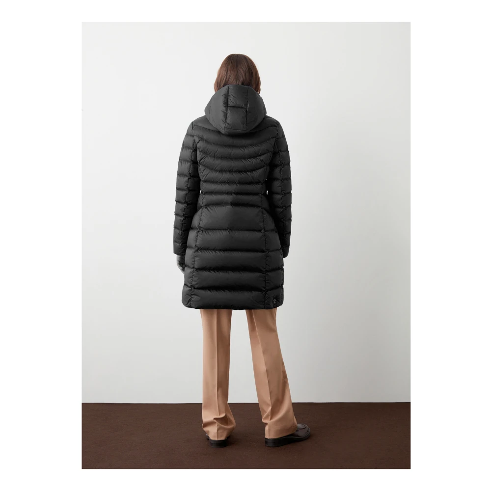 Colmar Zwarte Winterjas met Gevoerde Borst Black Dames