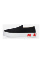 baskets-de-gym-slip-on