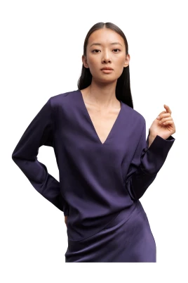 Kelly V-ringad Silkblus