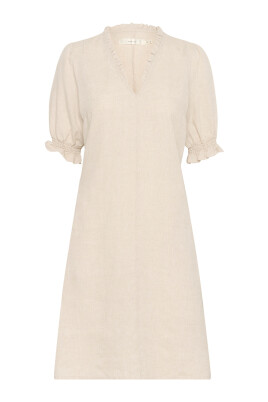 feminine-dress-with-puff-sleeves