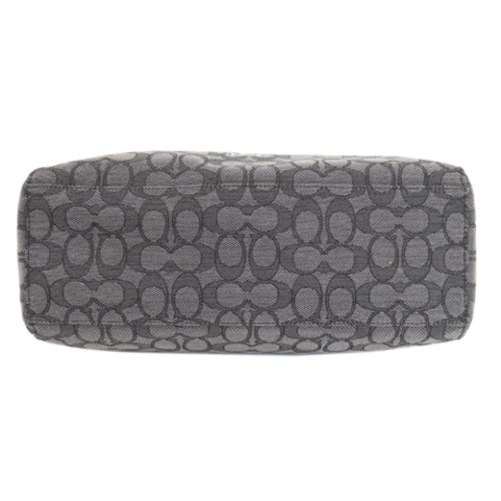 Coach Pre-owned Fabric handbags Black Dames