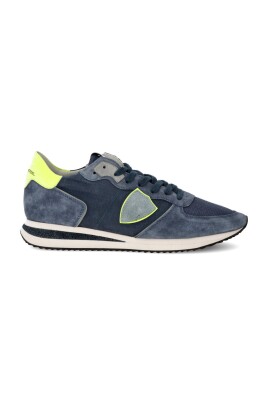 sneakers-basse-en-denim-neon