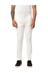 Chinos