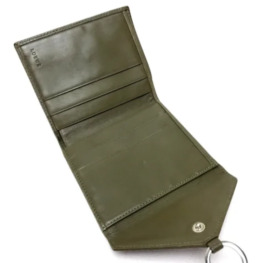 Loewe Pre-owned Leather wallets Green Dames