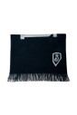 echarpe-en-laine-a-logo-jacquard-design-rectangulaire