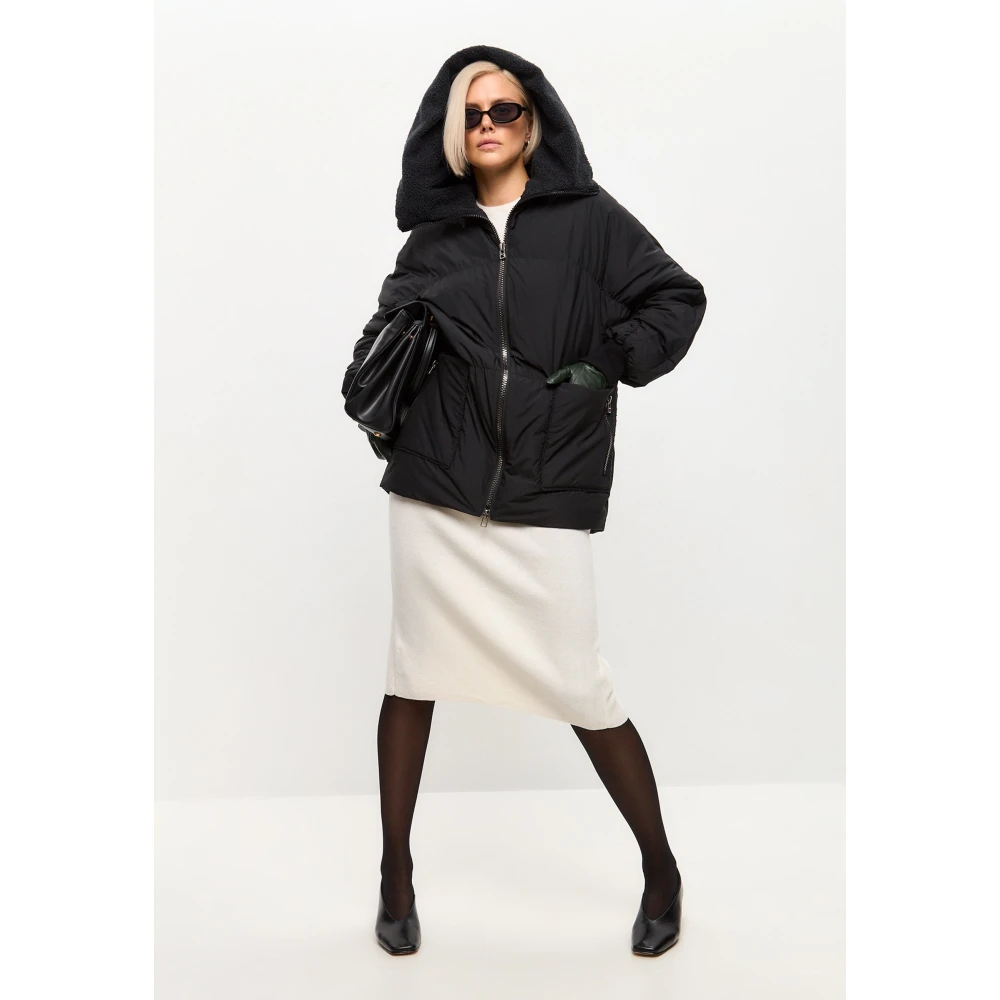 Cesare Gaspari Pufferjack met schapenvacht kraag Zwart Black Dames