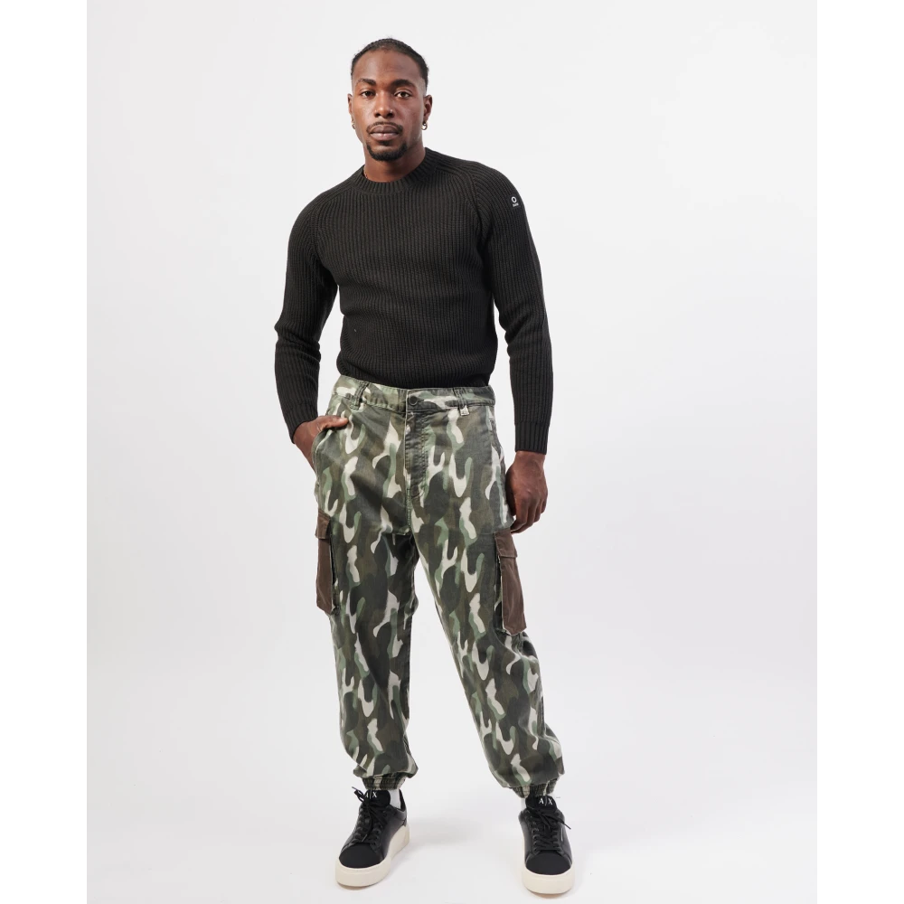Armani Exchange Groene Cargo Broek Camouflage Patroon Green Heren