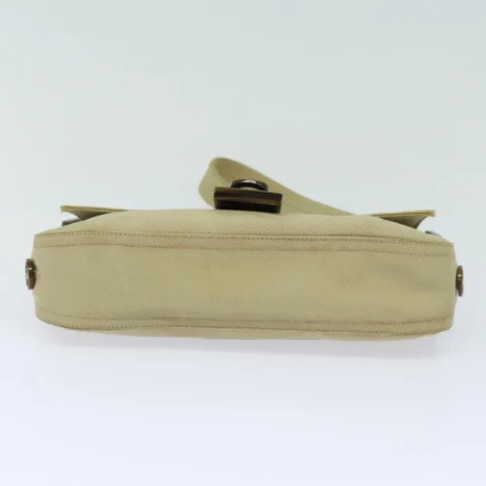Salvatore Ferragamo Pre-owned Canvas shoulder-bags Beige Dames