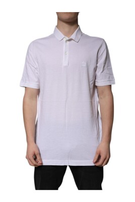 polo-t-shirt-med-kronbroderi