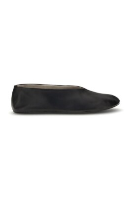 ballerines-en-cuir-nappa-avec-bout-effile