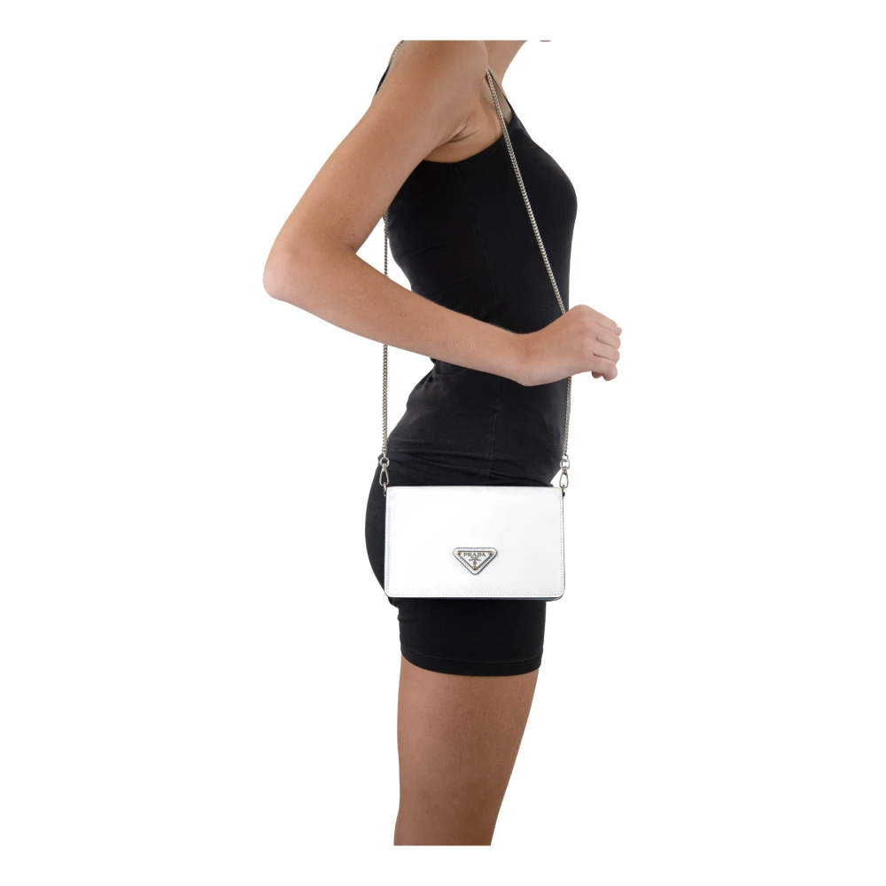 Prada Leren Schoudertas Magnetische Knoop White Dames