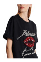 short-sleeved-t-shirt-with-kiss-embroidery