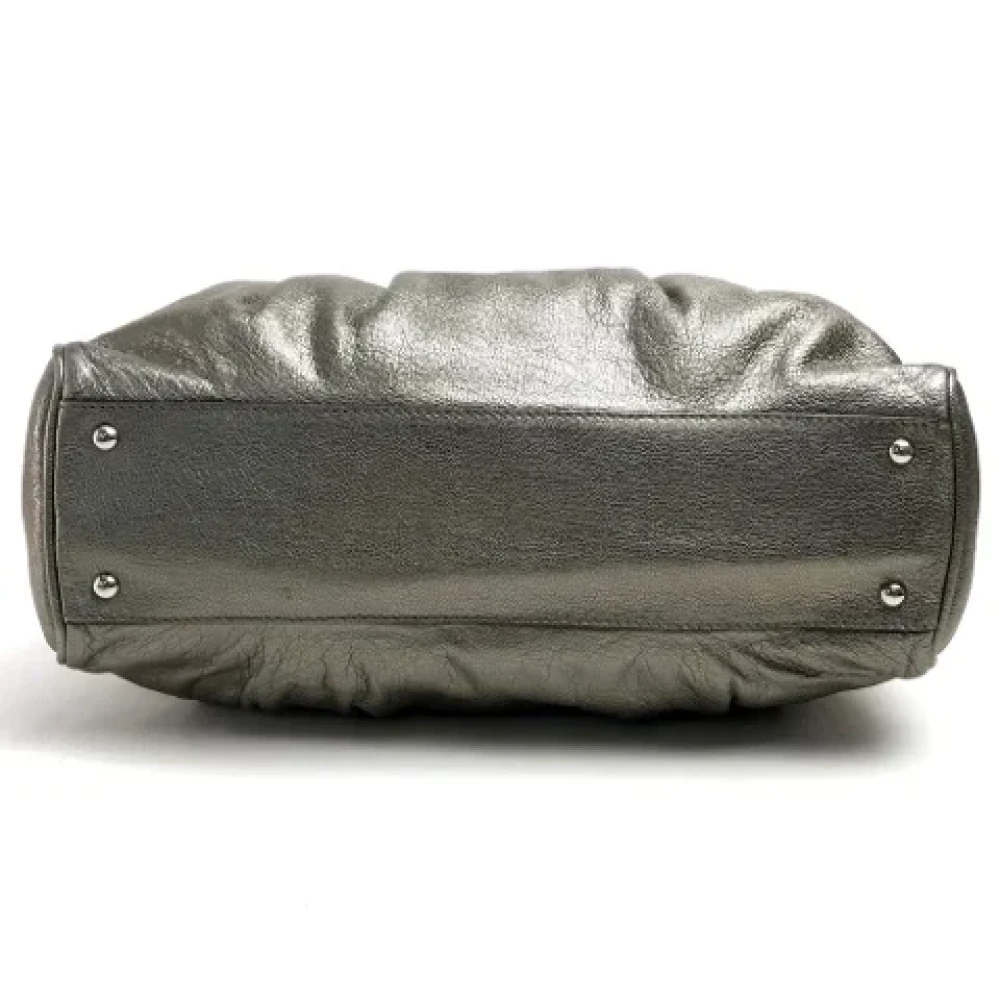 Salvatore Ferragamo Pre-owned Leather handbags Gray Dames