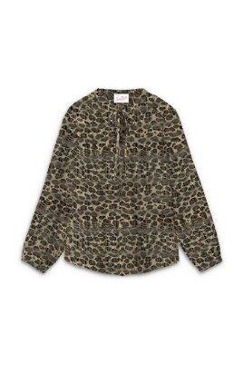 polyester-shirt-with-cotton-and-silk