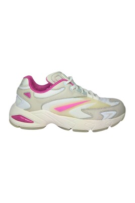 fabric-sneaker