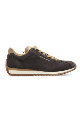 chaussures-de-sport-rhodes