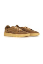 baskets-en-cuir-jaune-fonce