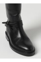 bottes-dequitation-en-cuir-noir-avec-boucle
