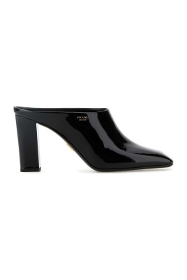 leather-mules-with-square-toe