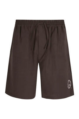 brown-bermudas-for-casual-outings