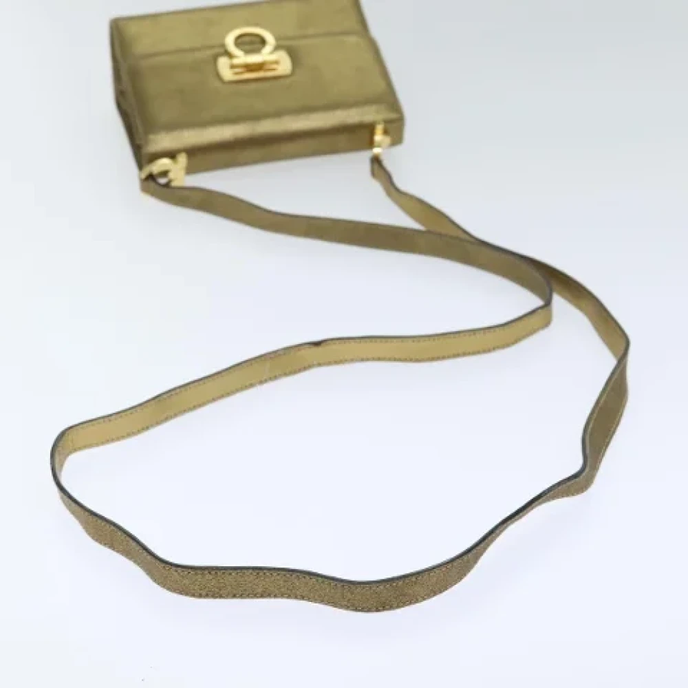 Salvatore Ferragamo Pre-owned Leather shoulder-bags Yellow Dames